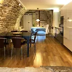 Authentique Et Architecturale - Centre Βίλα