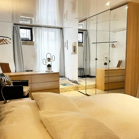 Authentique Et Architecturale - Centre Βίλα