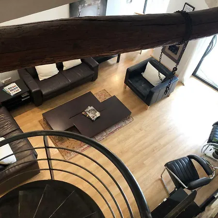 Authentique Et Architecturale - Centre